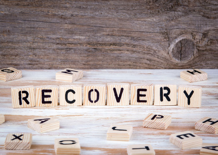 recovery on wooden blocks